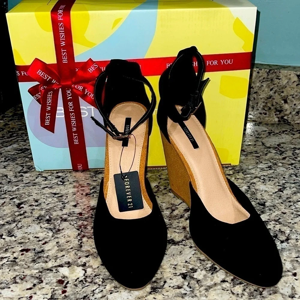 Forever 21 Wedge